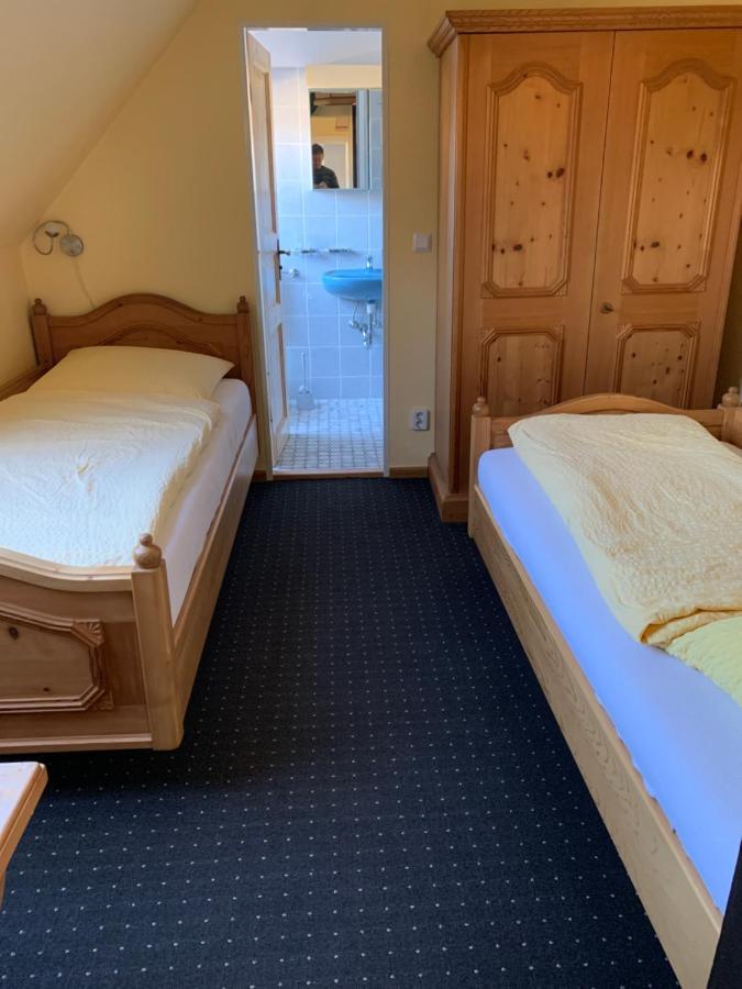 Landhotel Waldschaenke Берлин Экстерьер фото